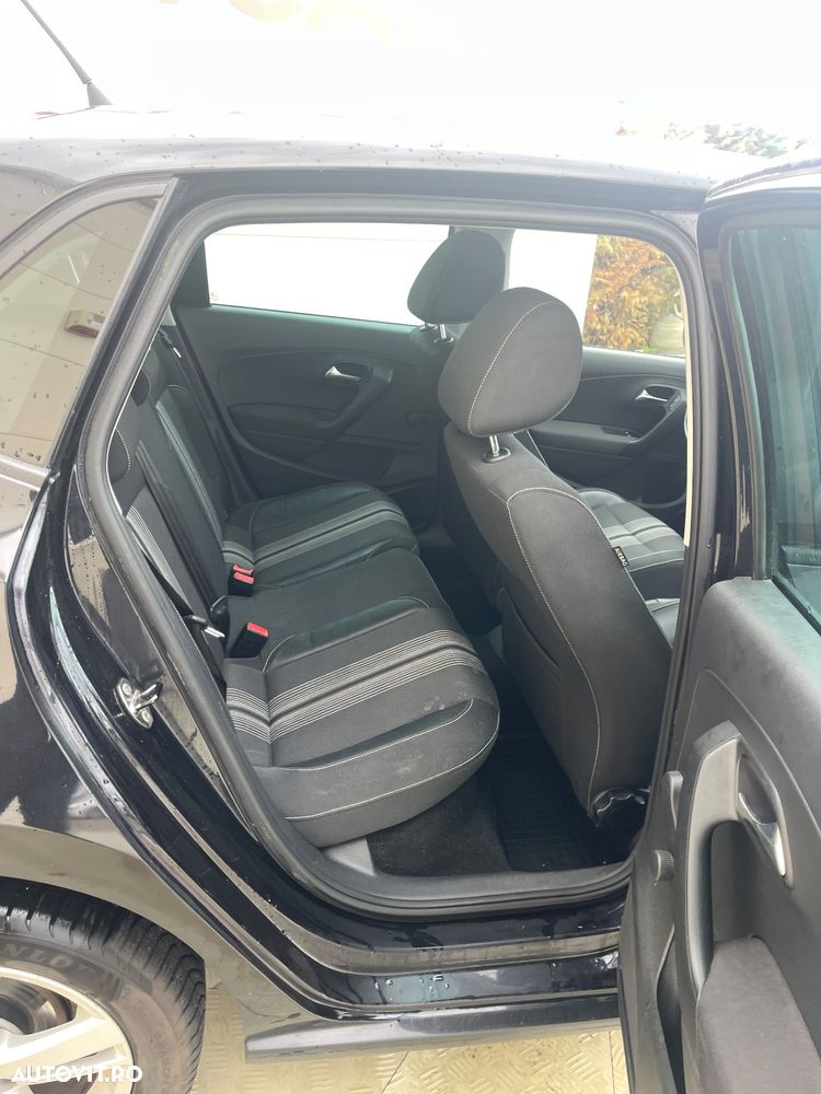 Volkswagen Polo 1.4 DSG Comfortline - 26