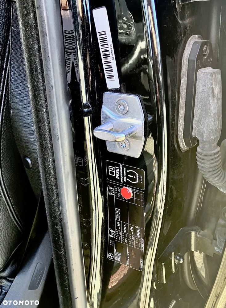 BMW Seria 5 520d - 8