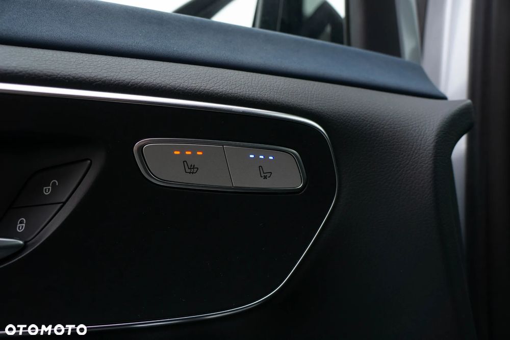 Mercedes-Benz EQV 300 90kWh - 17