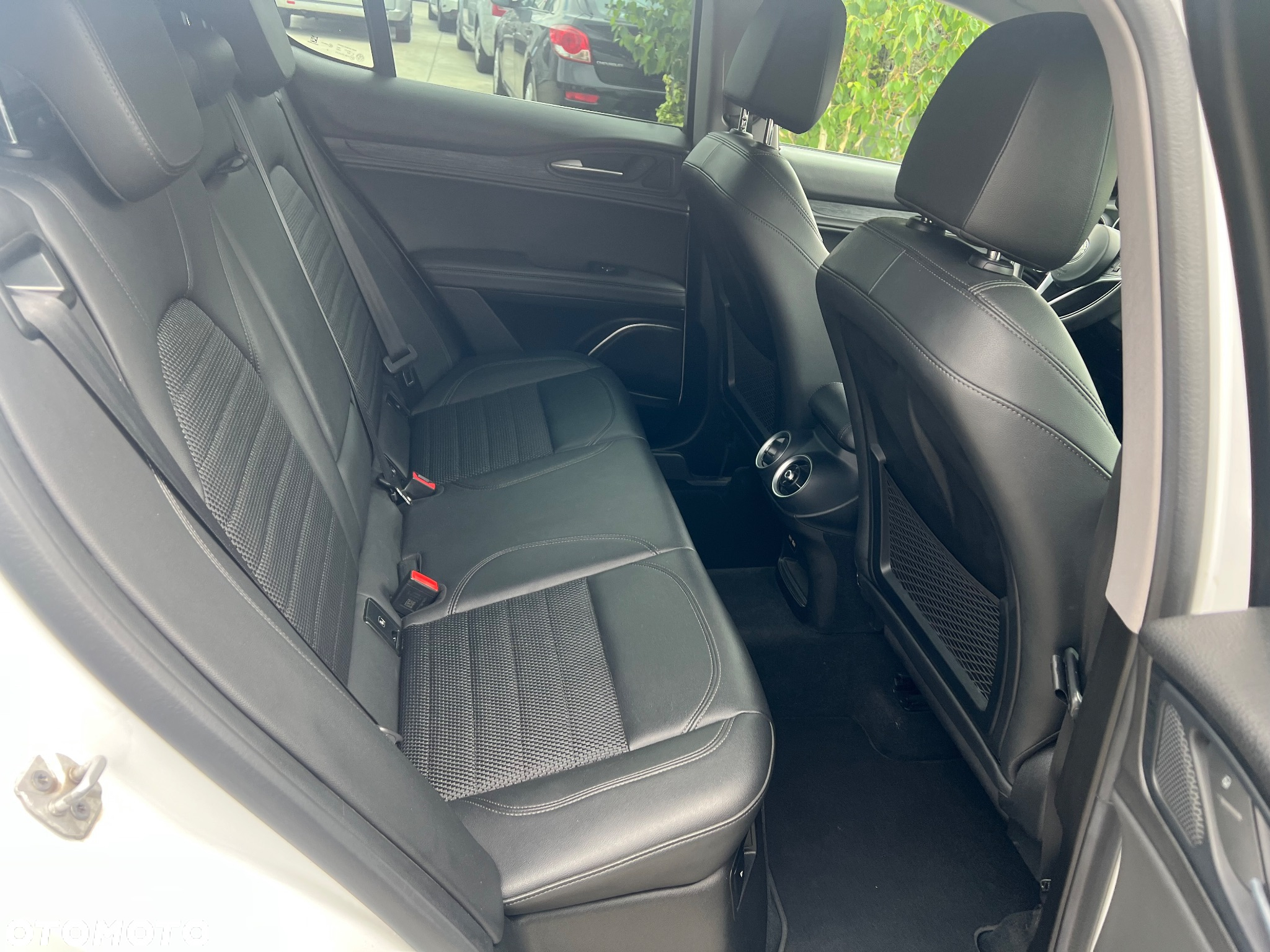 Alfa Romeo Stelvio 2.2 Diesel 16V AT8 Q4 Lusso - 33