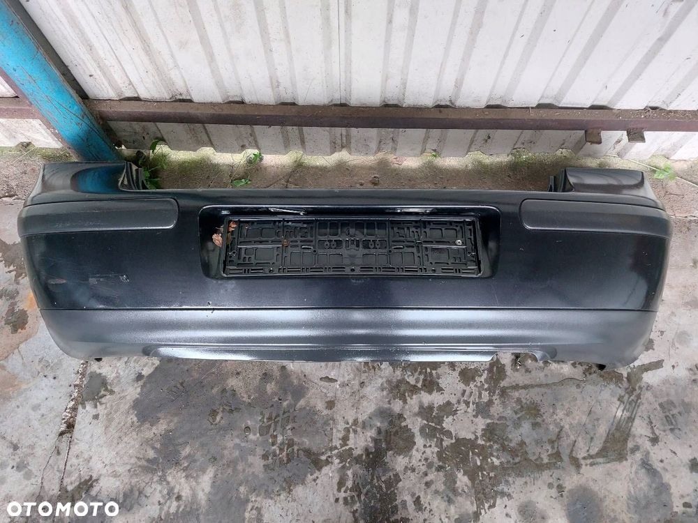 ZDERZAK TYŁ VOLKSWAGEN GOLF IV - 1