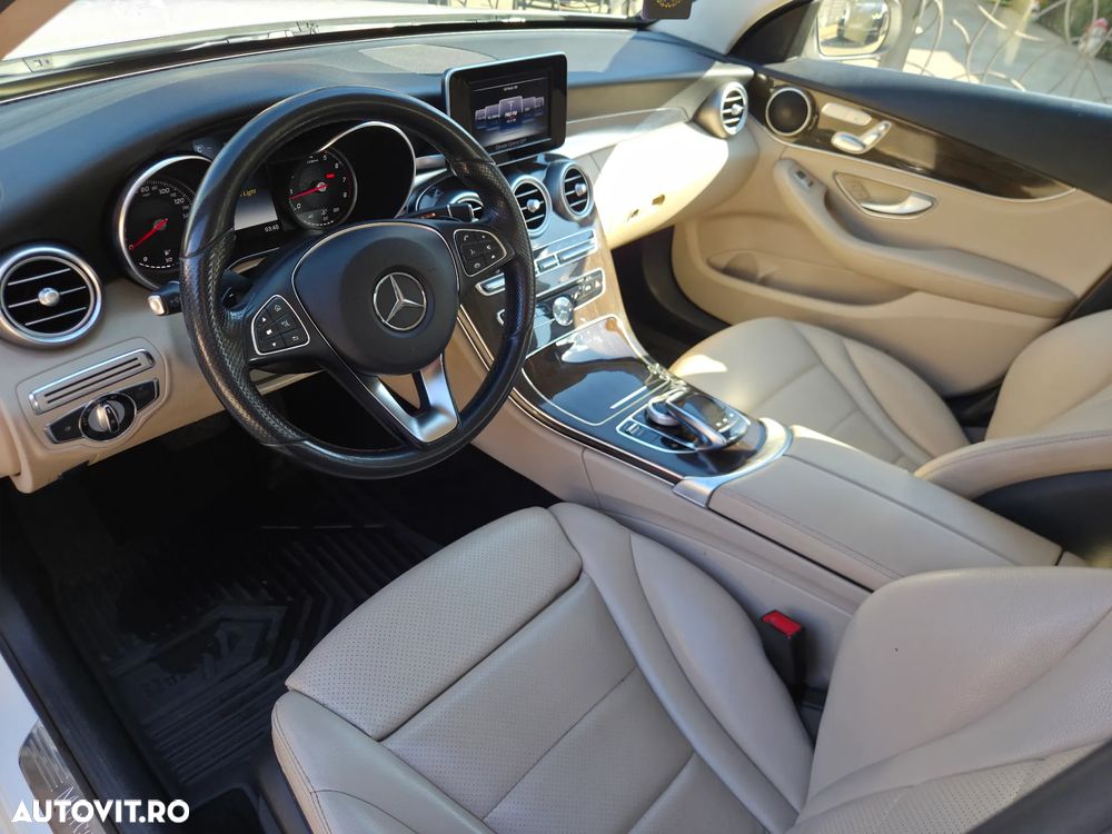 Mercedes-Benz C 300 7G-TRONIC Exclusive - 12