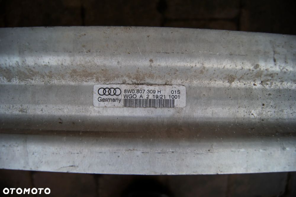 BELKA TYLNA TYŁ AUDI A4 B9 8W 8W0807309H - 3