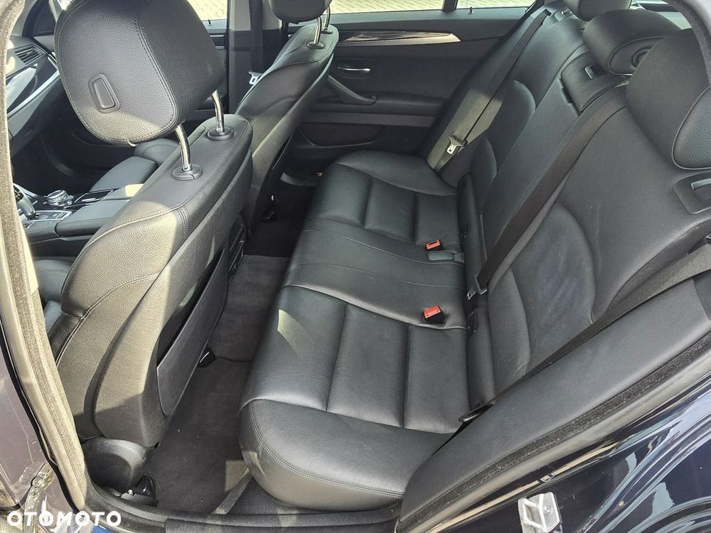 BMW Seria 5 - 23