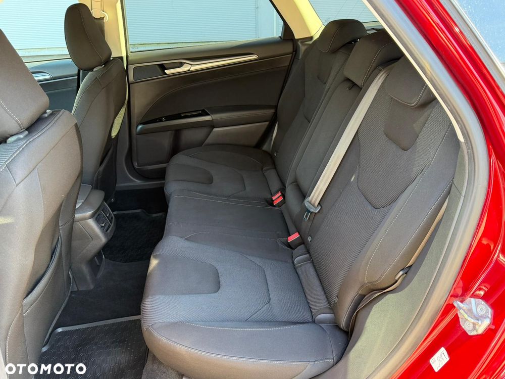 Ford Mondeo 2.0 TDCi Titanium - 19
