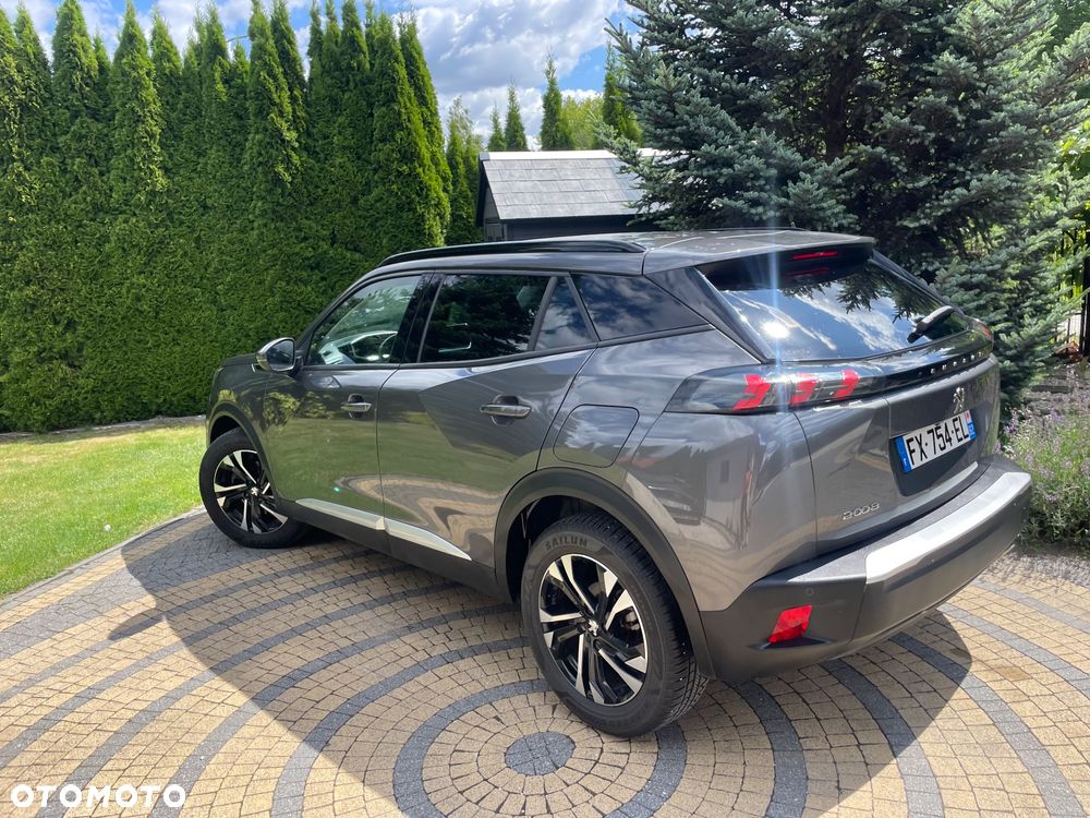 Peugeot 2008 1.2 PureTech Allure Pack S&S - 22