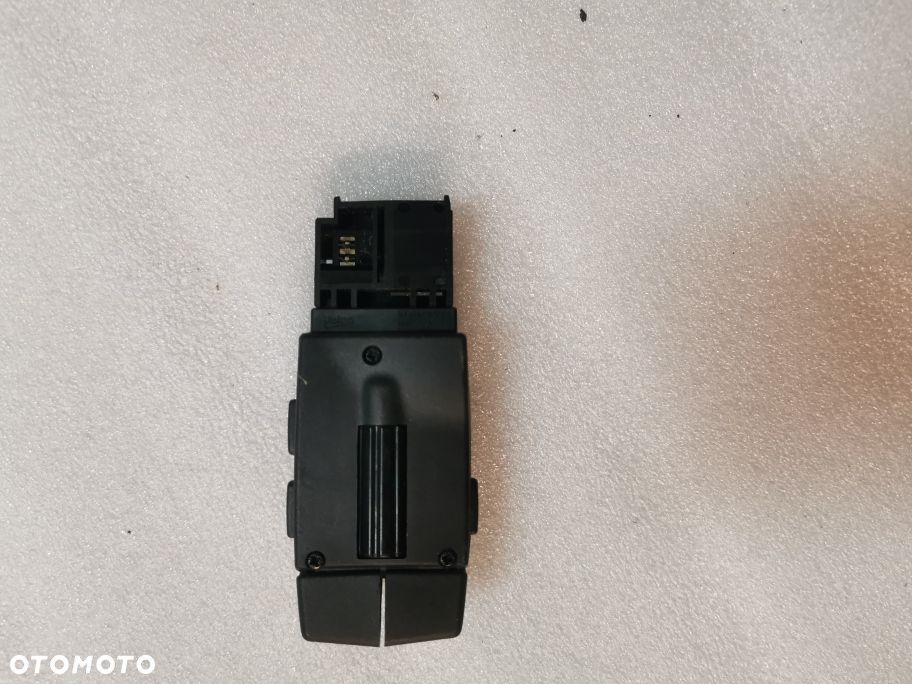 Renault Captur 2014 r pilot sterowanie radia 255522448R - 2