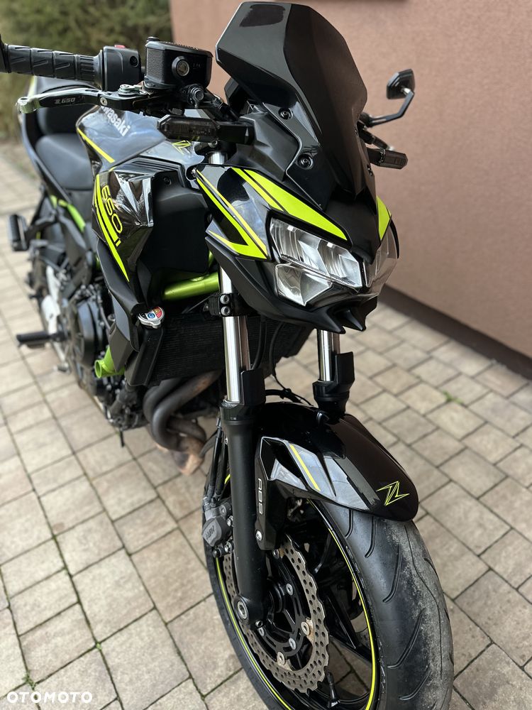 Kawasaki Z 650 - 10