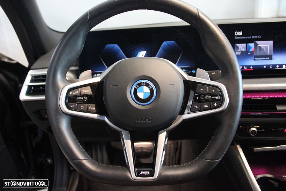 BMW 330 e Pack Desportivo M Auto - 15