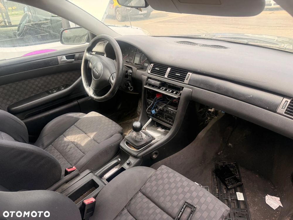 Audi A6 C5 LIFT Sedan 2.5 TDI BFC Skrzynia  Maska Błotnik Drzwi - 3