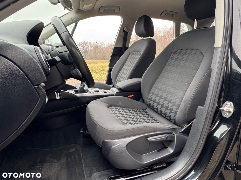 Audi A3 Sportback 1.4 TFSI Ambiente - 29