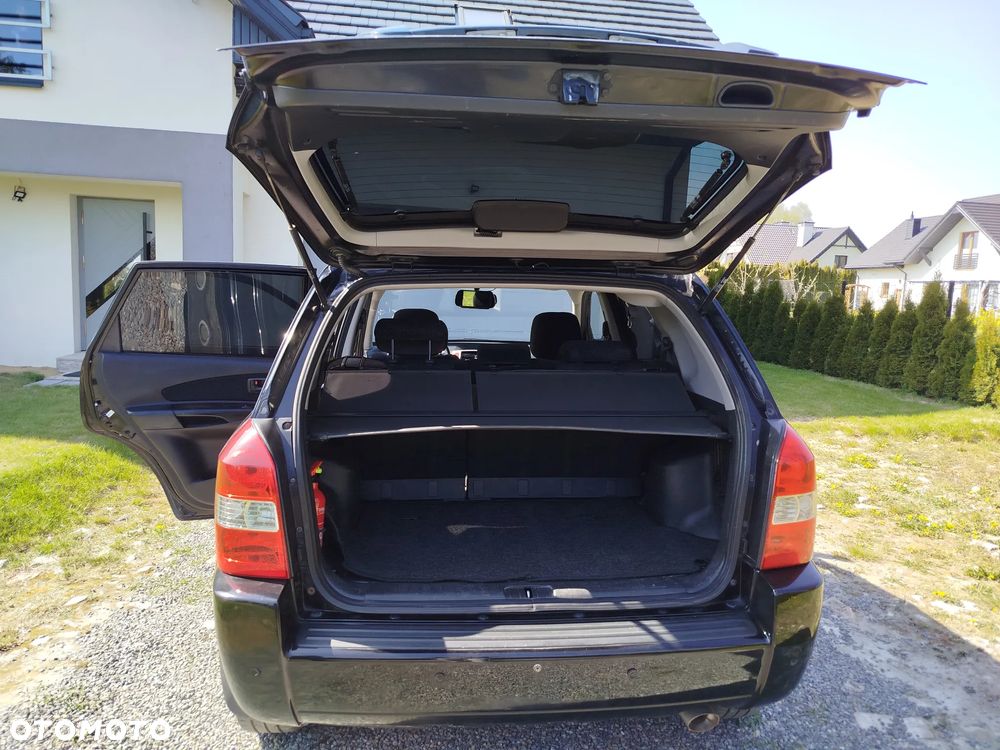 Hyundai Tucson 2.0 2WD GLS - 8