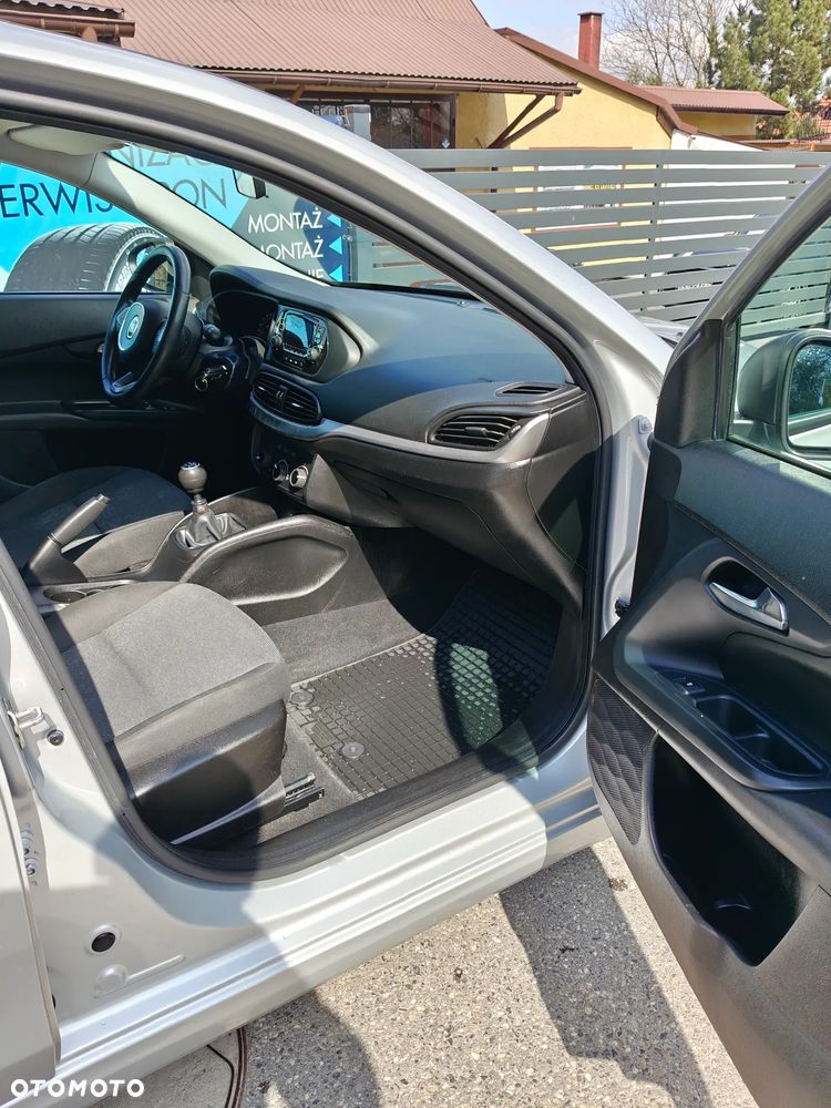 Fiat Tipo 1.4 16v Easy - 11