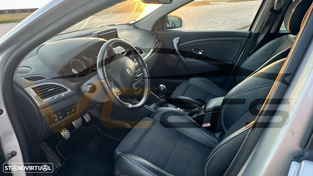 Renault Mégane Sport Tourer 1.5 dCi GT Line J18 — fotografia 6