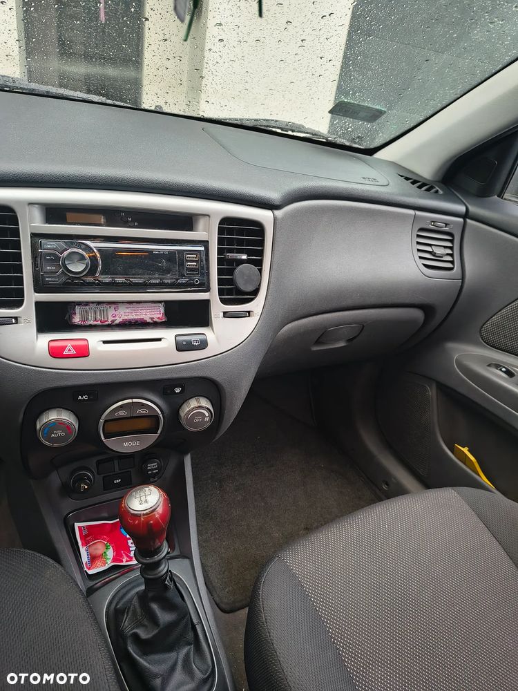 Kia Rio 1.4 / City - 5