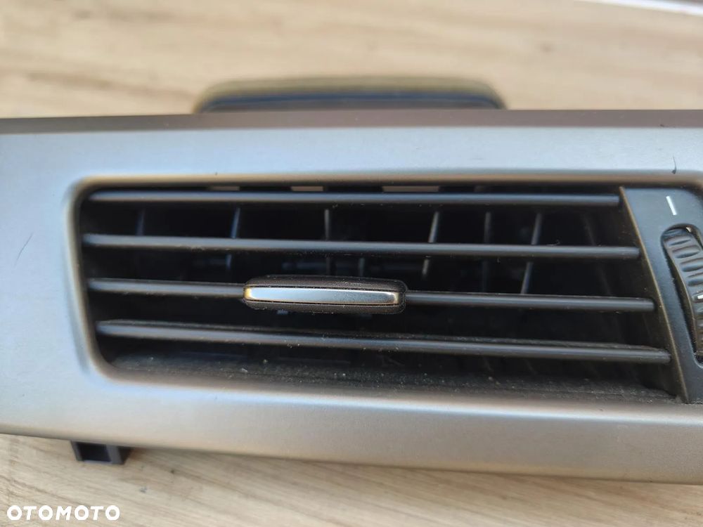BMW E60 E61 Kratki Nawiewu Listwa W Konsole Dekory Dekor Komplet - 6