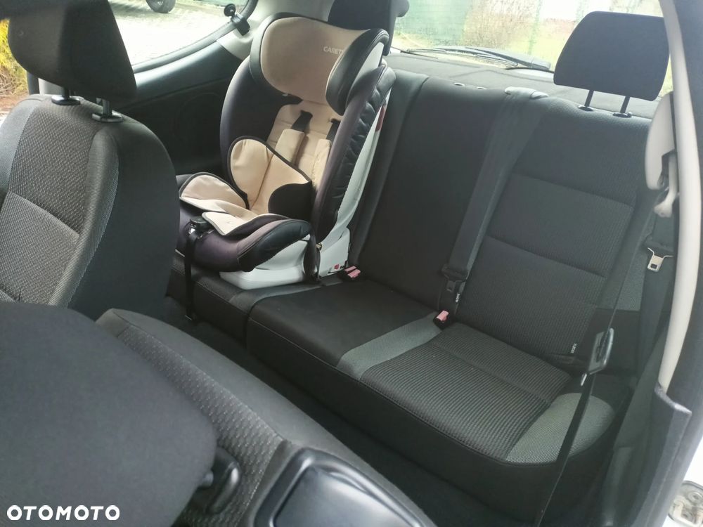 Peugeot 207 1.4 HDi Presence - 12