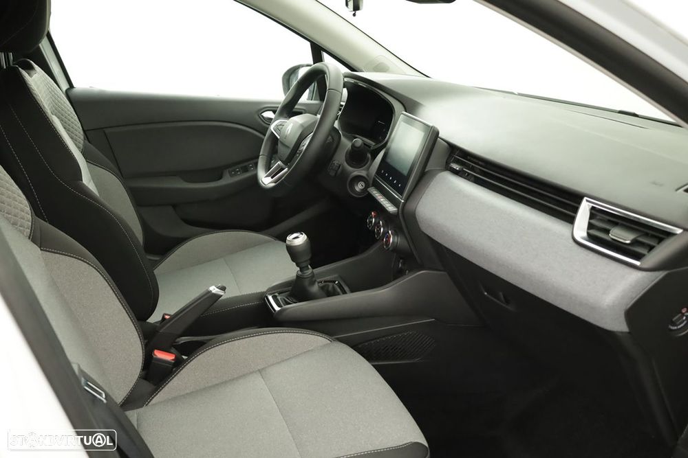 Renault Clio 1.0 TCe Evolution Bi-Fuel - 22