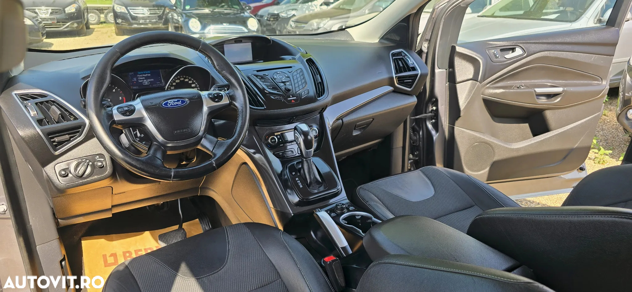 Ford Kuga 2.0 TDCi 4x4 Aut. Titanium - 8