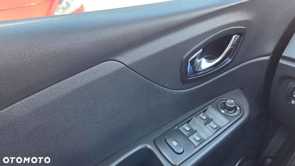 Renault Captur (ENERGY) TCe 90 LIFE - 21