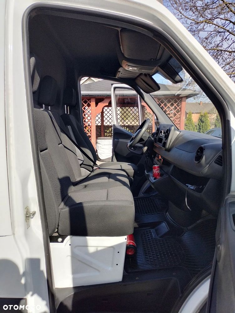 Mercedes-Benz SPRINTER - 7