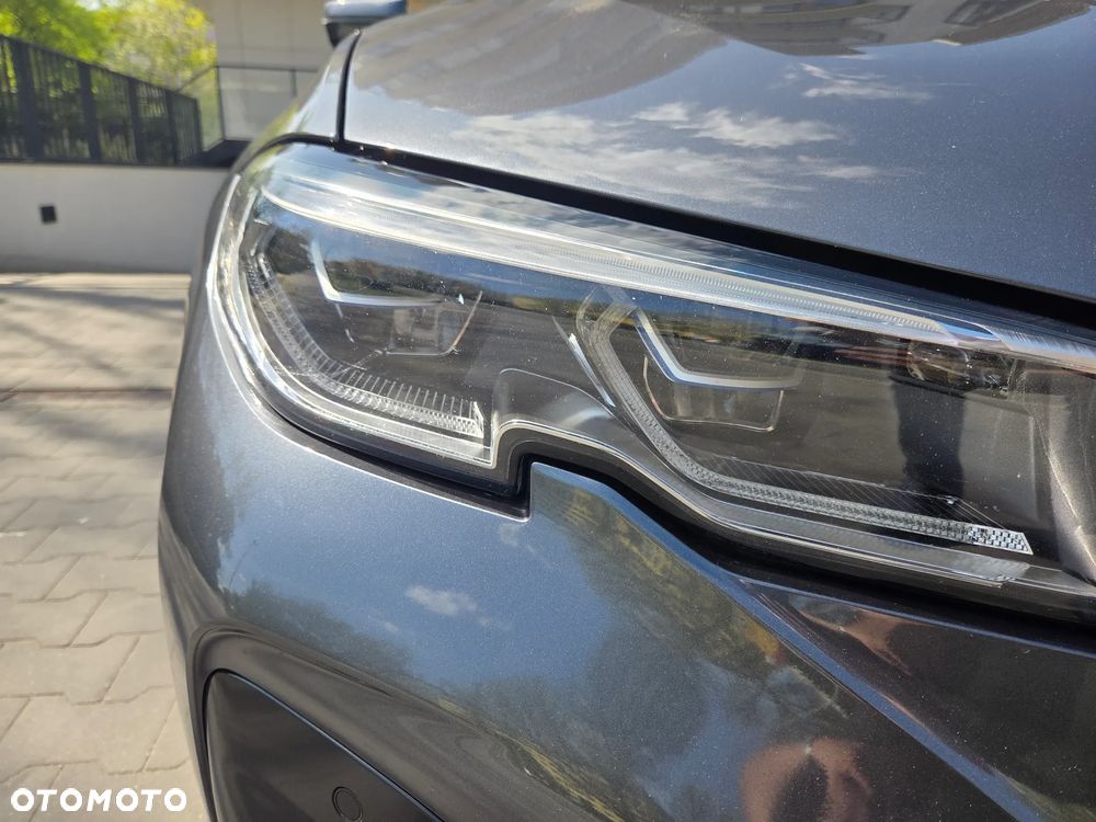 BMW Seria 3 330i xDrive M Sport sport - 17