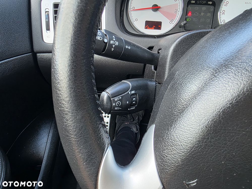 Peugeot 307 CC 140 Sport - 25
