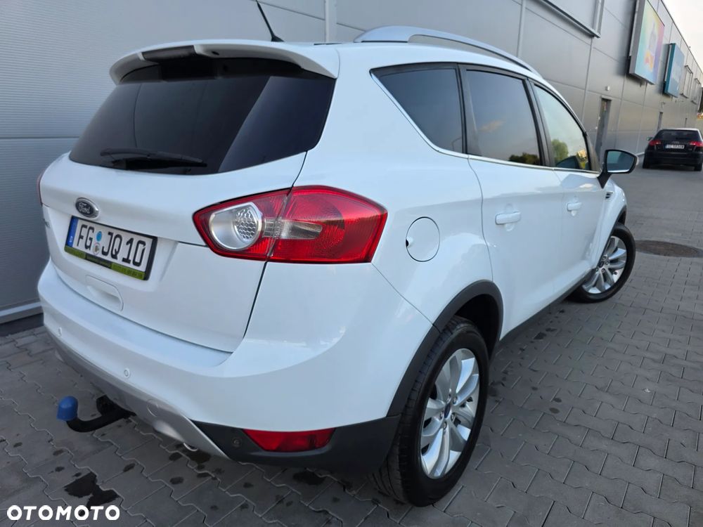 Ford Kuga 2.0 TDCi 4x4 Titanium - 12