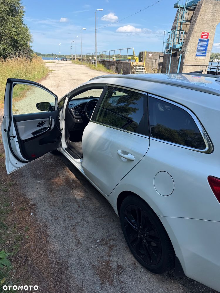 Kia Ceed - 3