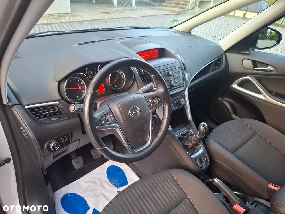 Opel Zafira 1.4 T Enjoy EcoFLEX S&S - 29