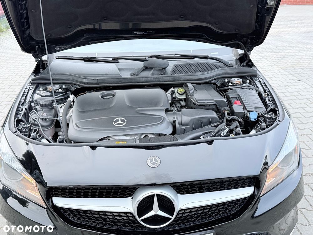 Mercedes-Benz CLA - 13