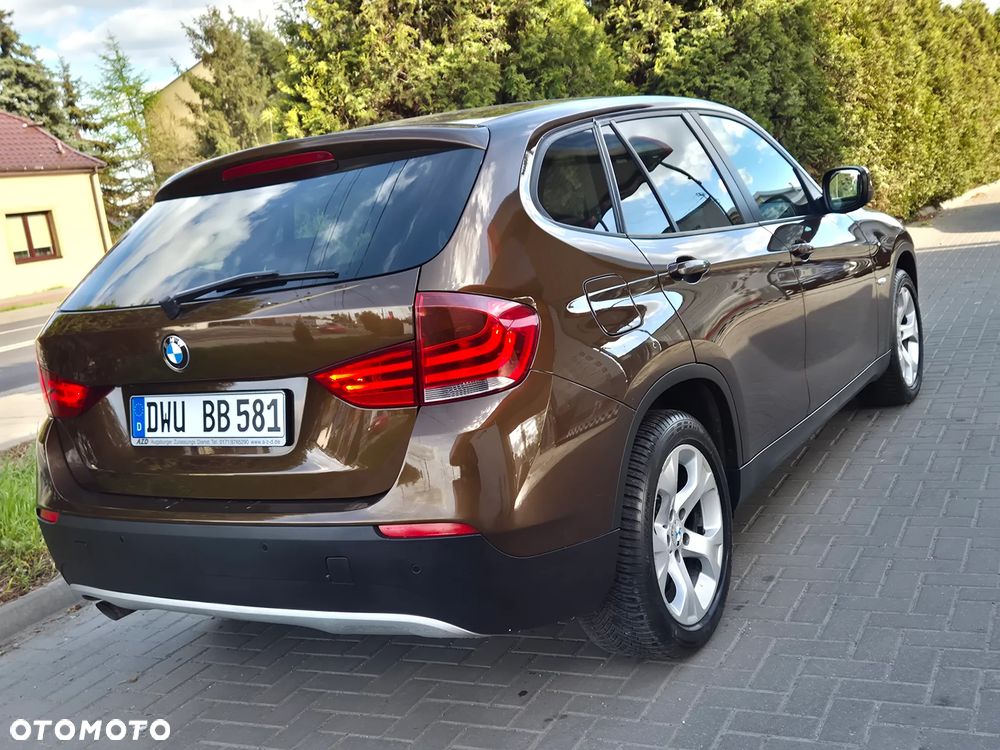BMW X1 xDrive20d - 11