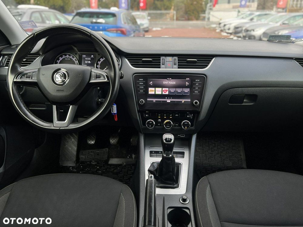Skoda Octavia 1.6 TDI Ambition - 12