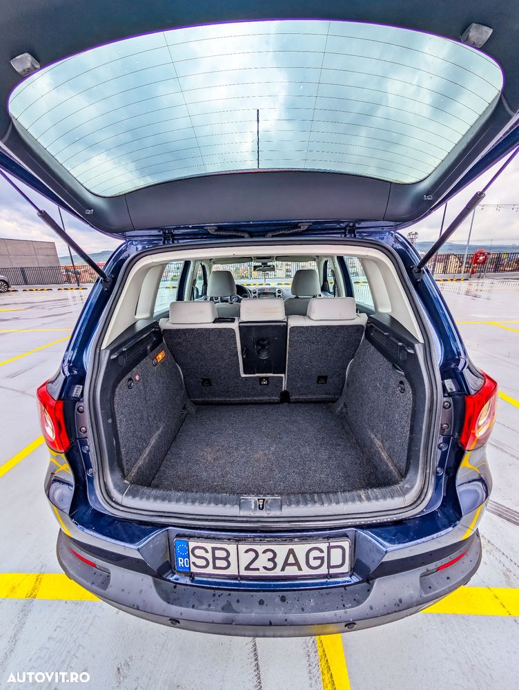 Volkswagen Tiguan 2.0 TDI 4Motion DSG BMT Sport & Style - 5