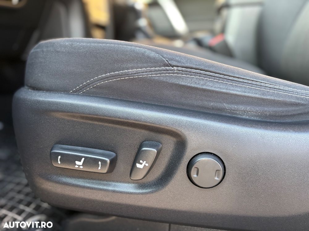 Toyota Land Cruiser 2.8l D-4D 204 CP A/T 7 locuri Executive - 9