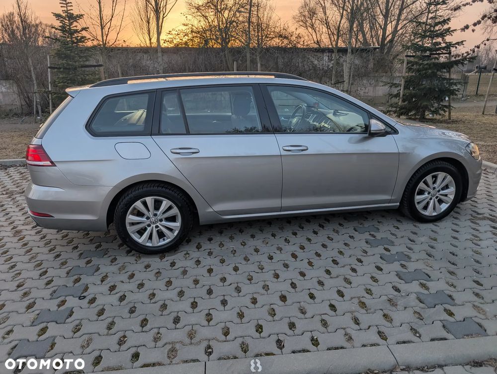 Volkswagen Golf 1.6 TDI BMT Comfortline - 5