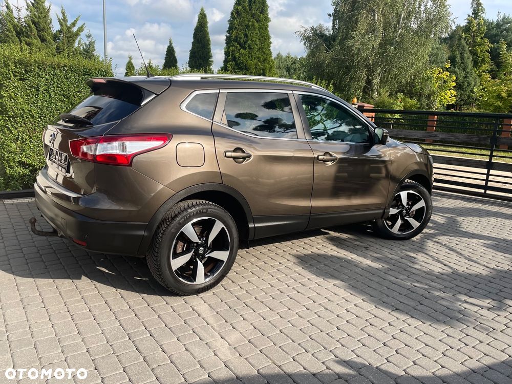 Nissan Qashqai 1.6 DIG-T 360 - 25