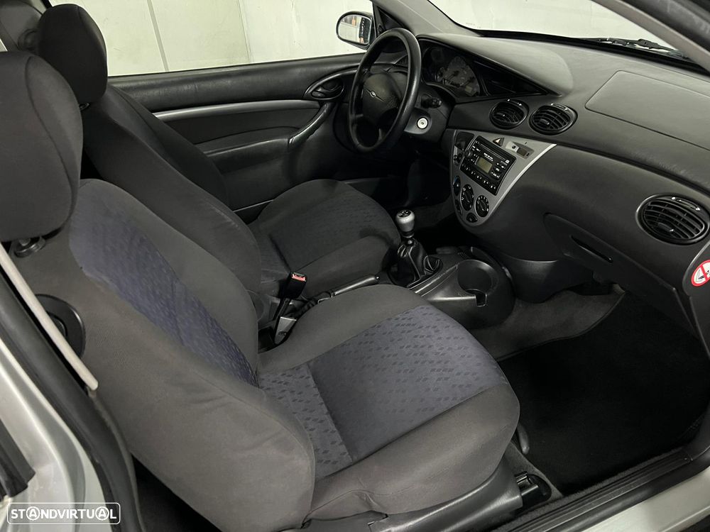 Ford Focus 1.8 TDdi Trend - 12