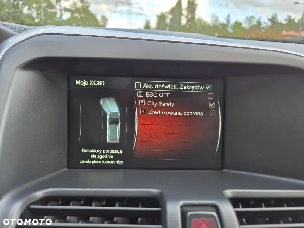 Volvo XC 60 D4 Geartronic Momentum - 21