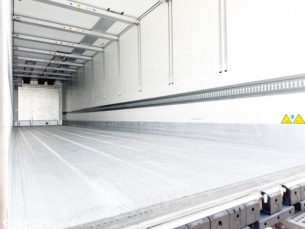 Schmitz Cargobull AGREGAT SCHMITZ / TYLKO 3800 MHT/PODWÓJNA PODŁOGA/PODNOSZONA OŚ / FELGI ALCOA BLACK - 18
