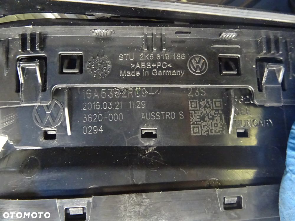 VW CADDY III LIFT 15-20 2K5 2.0 TDI DEKOR LISTWA KONSOLI - 5