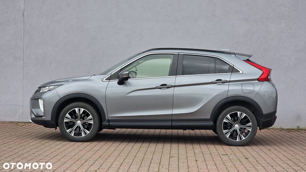 Mitsubishi Eclipse Cross 1.5 T GPF Invite Plus - 10