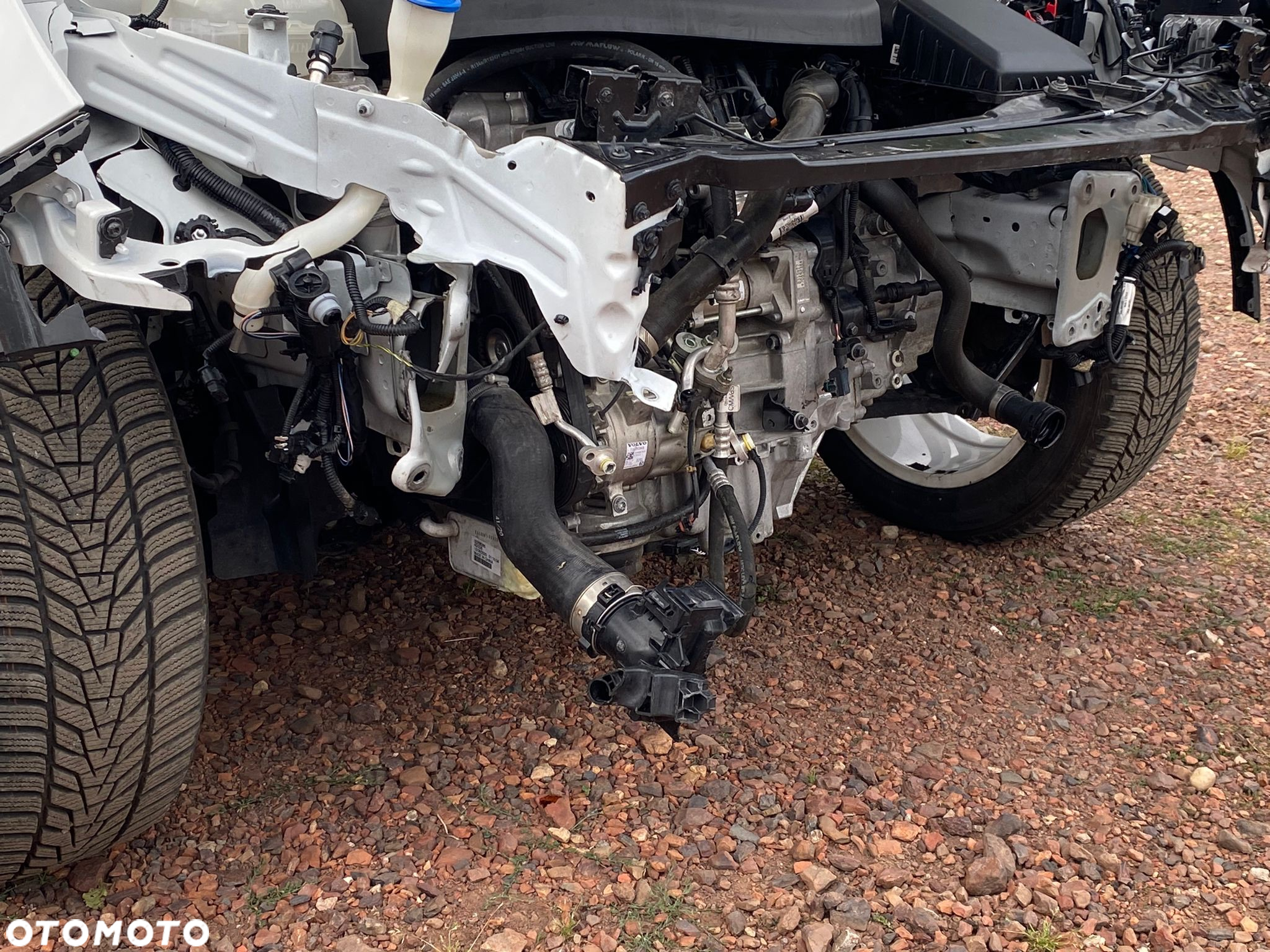 Volvo XC 40 T3 Momentum Pro - 8