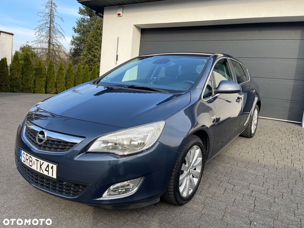 Opel Astra 1.4 Turbo Sport - 1