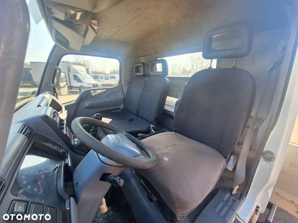 Mitsubishi Canter - 11