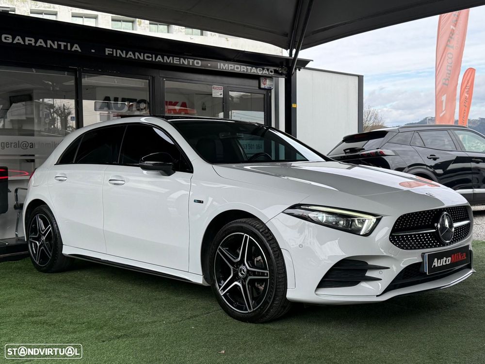 Mercedes-Benz A 250 e AMG Line - 8