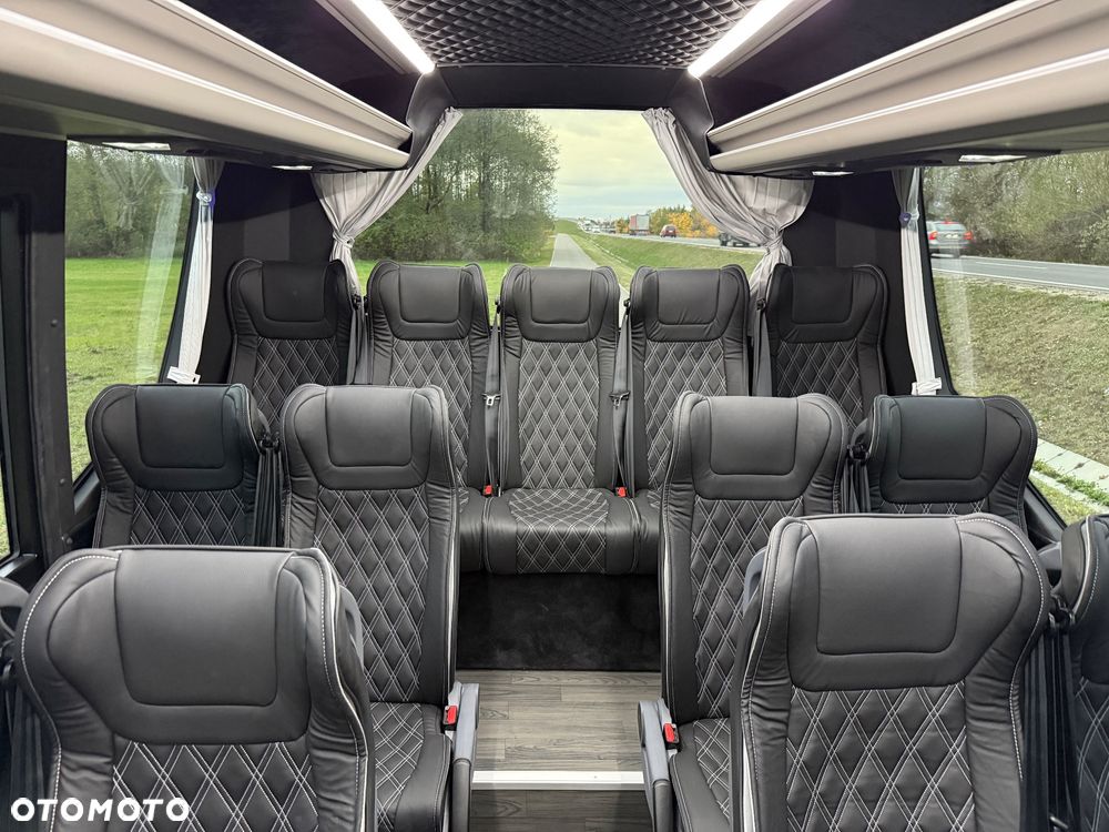 Mercedes-Benz Sprinter 519 - 24