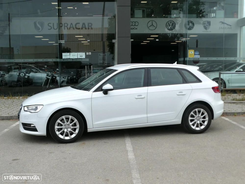 Audi A3 Sportback 1.6 TDI Advance Ultra - 37