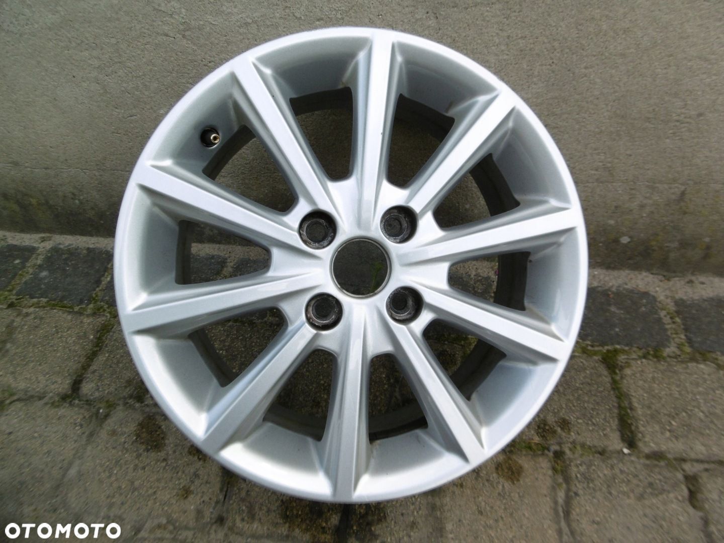 FORD FIESTA MK7 - 6.5Jx16H2 ET47.5 4x108 - felga - 1