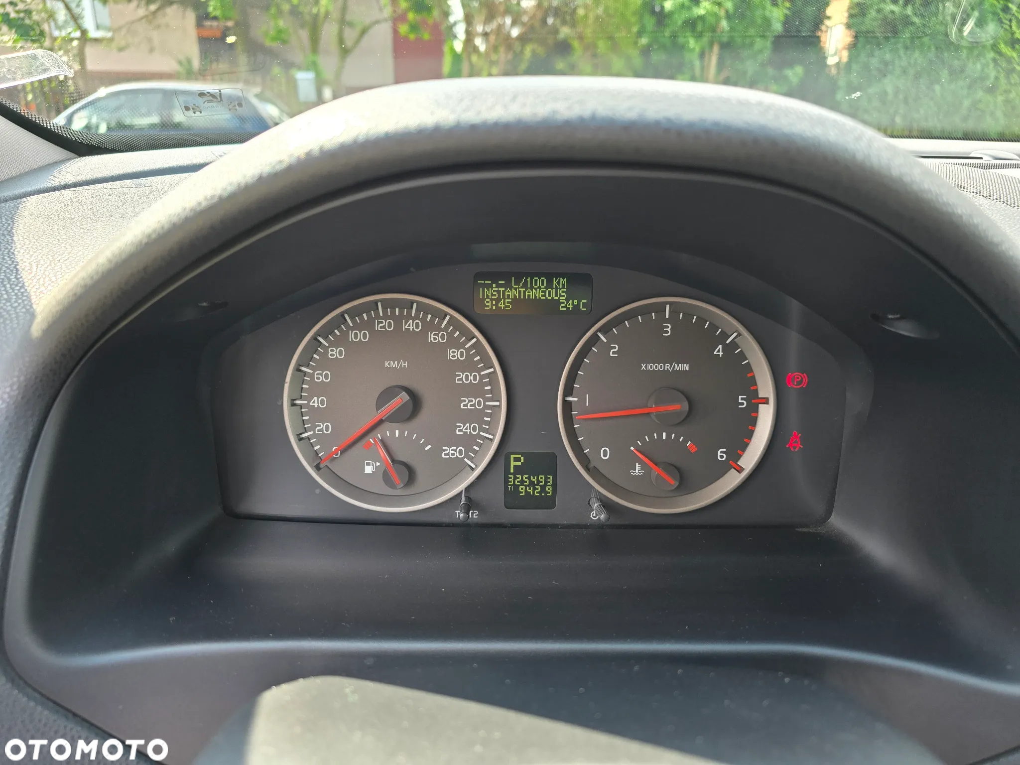Volvo S40 2.4D5 - 15